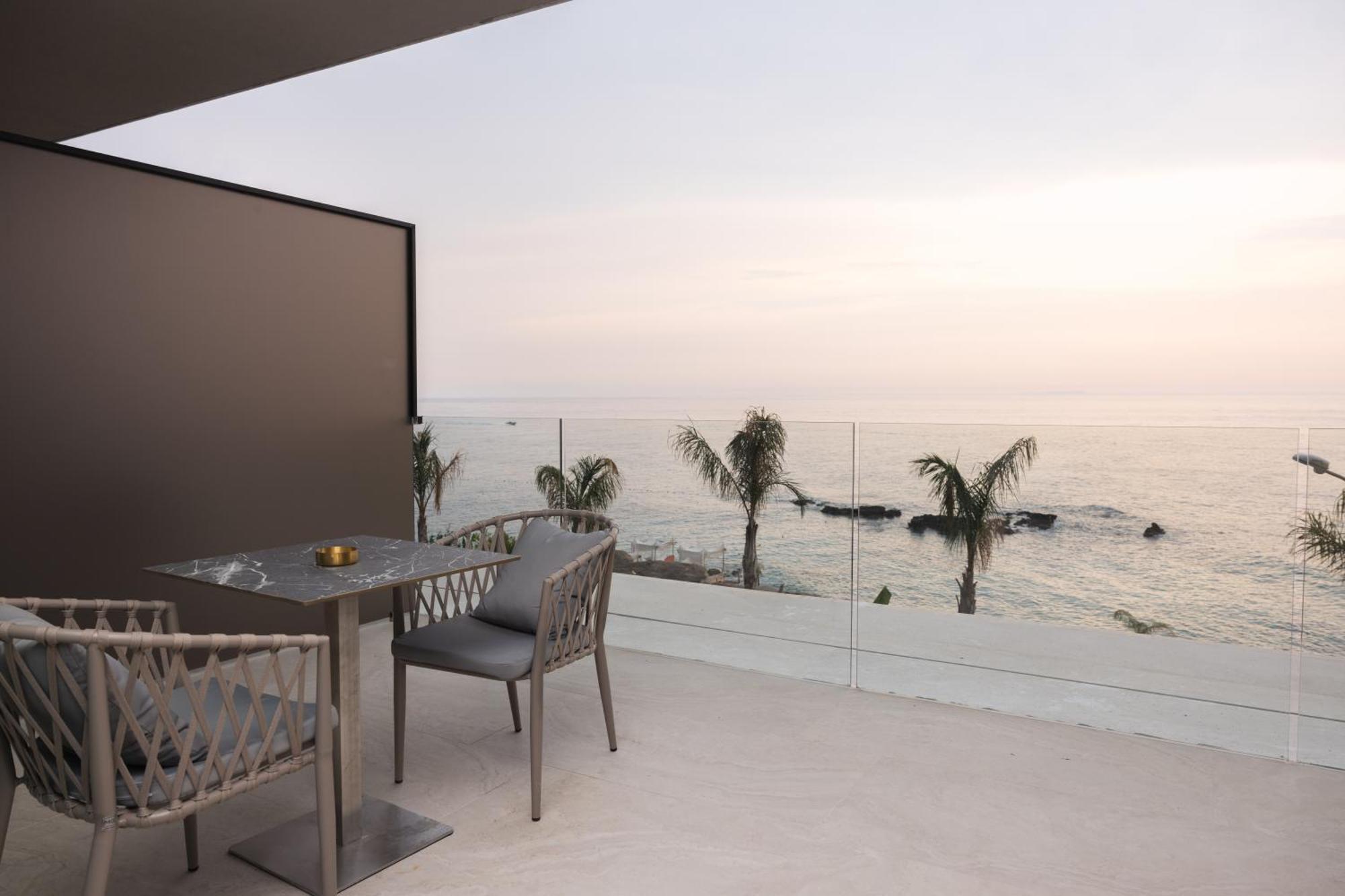 Beyond A Luxury Boutique Hotel Dhërmi Eksteriør billede